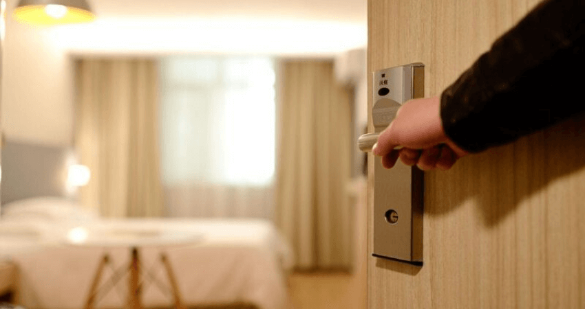 7 consigli per trovare e prenotare hotel economici