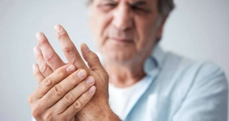 The Top 11 Worst Drinks For Arthritis