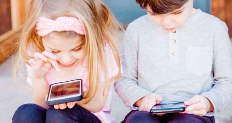 Best App for Parents to Supervise Children on their Phone