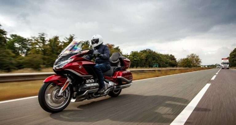 5 things you should know when commuting on your motorcycle