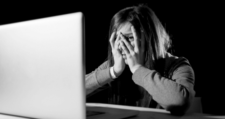 Online Bullying: 10 ways to protect your children online