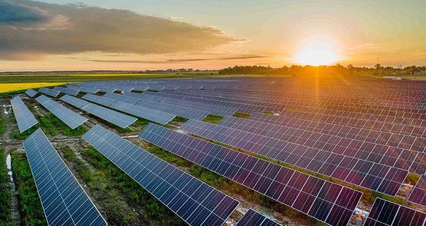 ¿Cómo funcionan los paneles solares fotovoltaicos?